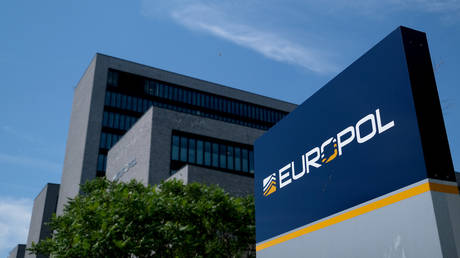 Europol schnappt sich grosse Ransomware Bande – World
