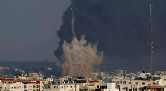 Hamas Nach israelischen Angriffen auf „Zivilisten im Gazastreifen werden Raketen