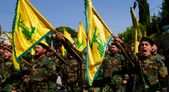 Hisbollah Hisbollah und Israel tauschen Schuesse aus und warnen vor