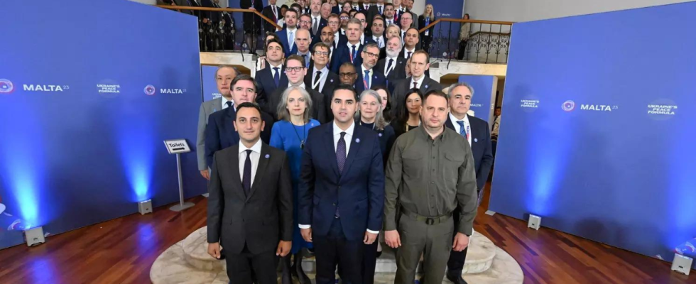 In Malta werden Gespraeche ueber den Friedensplan der Ukraine mit