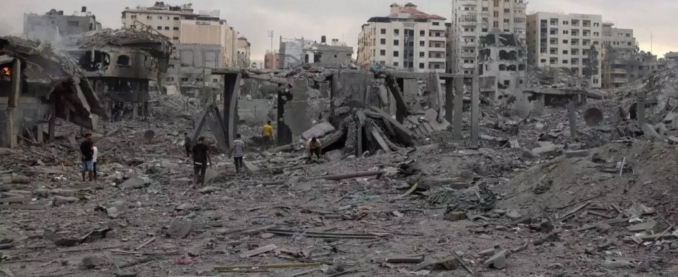 Israel Israel zerstoert Gaza Pizzaladen der sich ueber die Hamas Geisel lustig