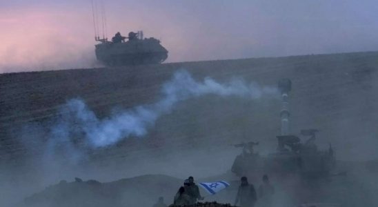 Israel bereitet seine Truppen auf eine Invasion vor waehrend Zivilisten