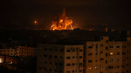 Israel bombardiert in Moscheen versteckte Hamas Standorte – IDF – World