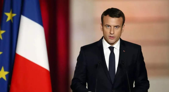 Macron Frankreichs Praesident Macron schlaegt vor dass eine Koalition gegen