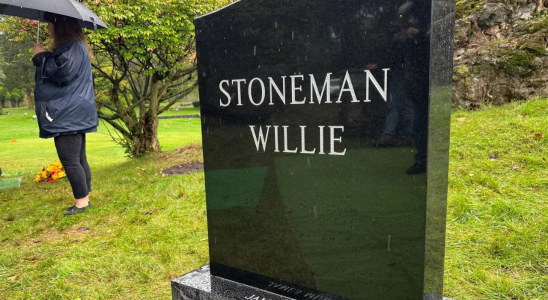 Mumifizierter Mann Stoneman Willie wurde nach 128 Jahren als James
