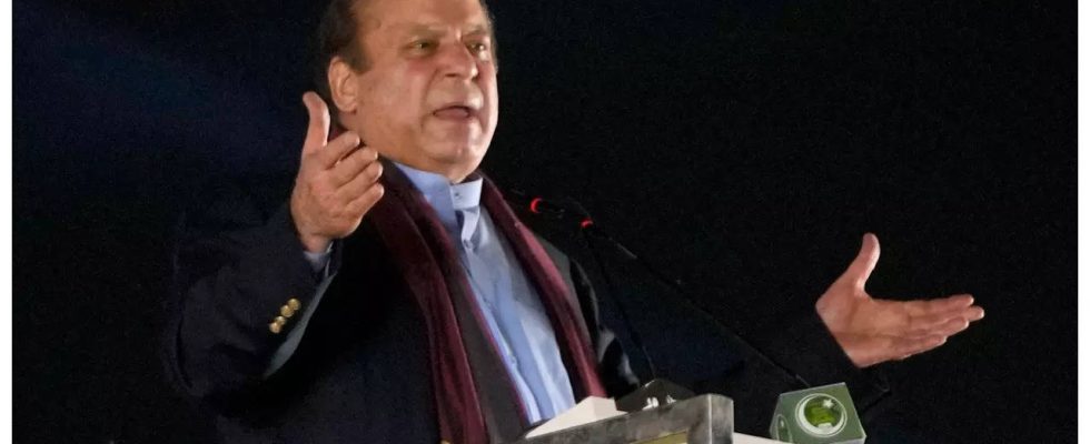 Nawaz Sharif wird dafuer kritisiert dass er die Staatsmaschinerie nutzt