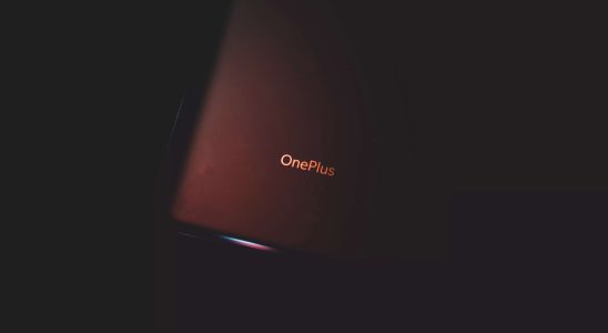 OnePlus erklaert warum sein erstes faltbares Telefon mit einigen vorinstallierten