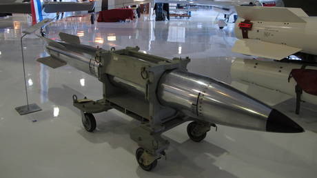 Pentagon will Atombombe entwickeln die 24 mal staerker ist als die