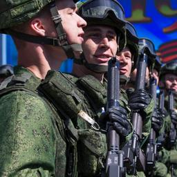 Russland rekrutiert weibliche Soldaten fuer den Kampf in der Ukraine