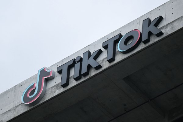 TikTok testet 15 minuetige Uploads mit ausgewaehlten Benutzern