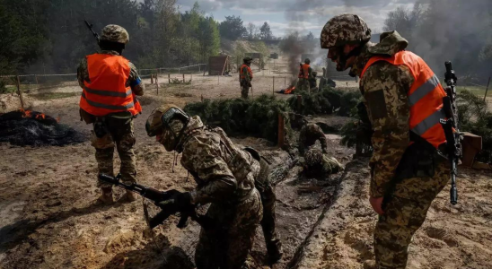 Ukraine Lettland sagt Russland versuche die Passentscheidung an der Grenze
