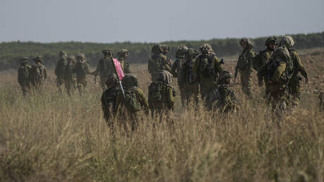 Washington draengt Israel den Bodeneinsatz in Gaza zu verschieben –