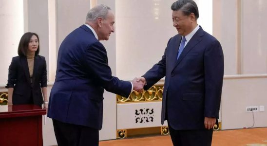 Xi teilt dem Spitzensenator mit dass die Beziehungen zwischen den