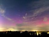 Timelapse toont hoe noorderlicht hemel boven Hengelo verkleurt