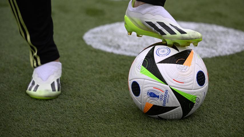 1700044416 339 UEFA und adidas enthuellen Ball fuer die Europameisterschaft 2024 in
