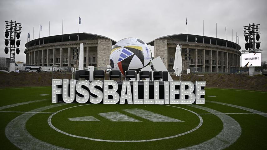 1700044416 751 UEFA und adidas enthuellen Ball fuer die Europameisterschaft 2024 in