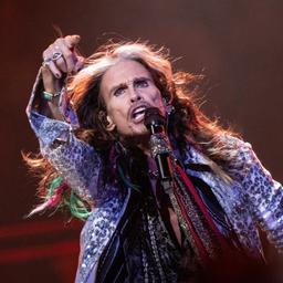 Aerosmith Saenger Steven Tyler erneut wegen sexuellen Fehlverhaltens angeklagt Musik
