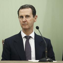Der syrische Praesident Al Assad legt einen Amnestieplan fuer fast
