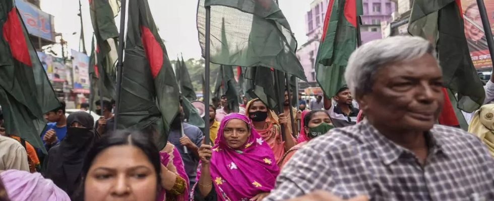 Die Opposition in Bangladesch verspricht die Proteste trotz „autokratischer Unterdrueckung