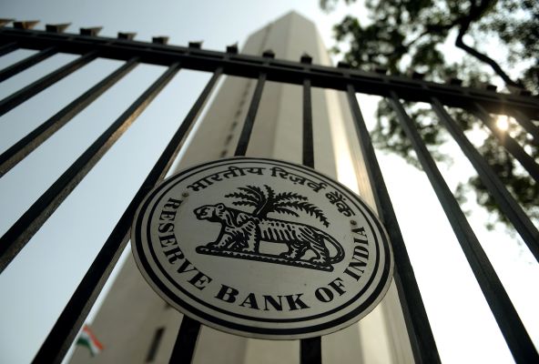 Die indische Zentralbank verschaerft die Konsumentenkredite um sich auf Start ups