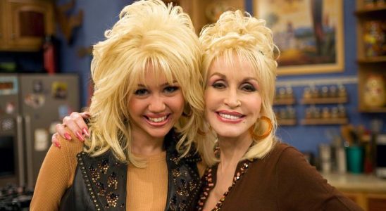 Dolly Parton und Patentochter Miley Cyrus arbeiten wieder zusammen „Wir