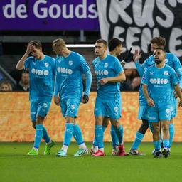 FC Utrecht entkommt dank Sieg ueber Sparta einem direkten Abstiegsplatz