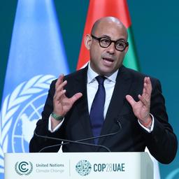 Fliegender Start zum Klimagipfel in Dubai Einigung ueber Klimaschadensfonds fuer