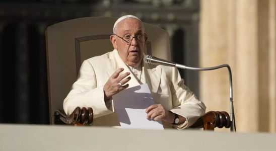 Geiseldeal Papst Franziskus trifft sich mit Angehoerigen israelischer Geiseln und