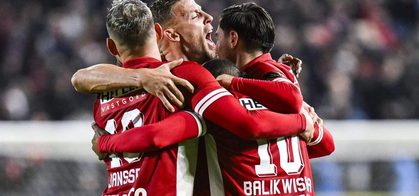 Janssen punktet fuer Sieg von Antwerpen AC Mailand erleidet Schaden