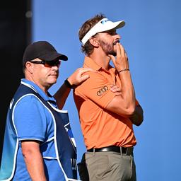 Joost Luiten verliert ungeschickt drei Golfschlaeger nachdem er die PGA