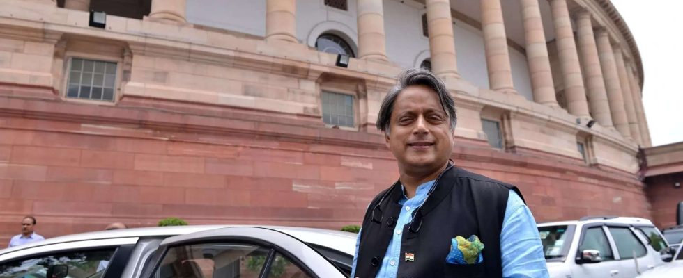 KI Technologie Was Shashi Tharoor zu den Arbeitszeitkommentaren von Bill Gates