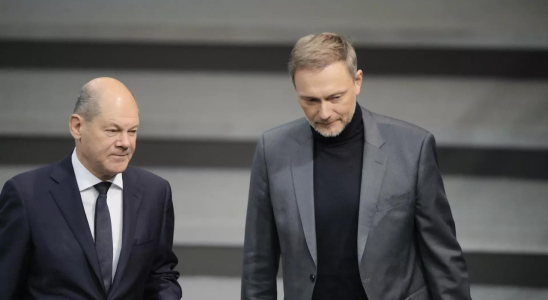 Koalitionsstreitigkeiten Deutsche Regierung will Haushaltskorrekturen als Ausweg aus der Krise
