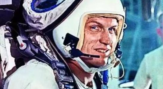 Mond Frank Borman Astronaut der die erste Mondumrundung leitete stirbt