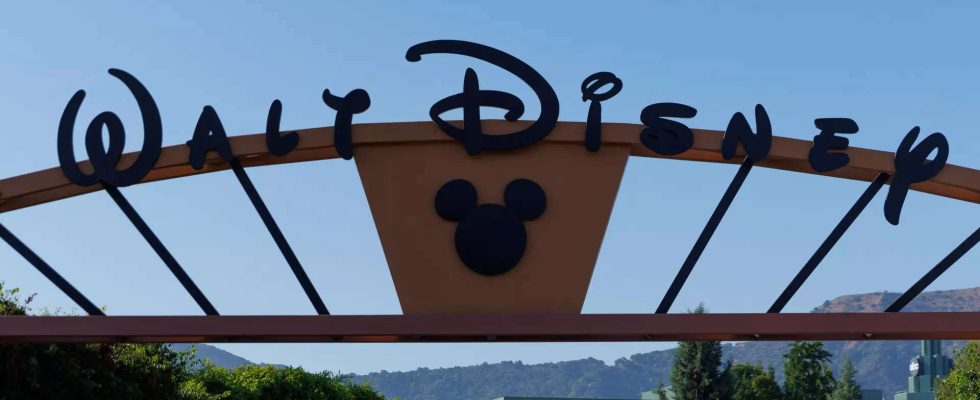 Netflix Disney kauft Comcast auf um ganz Hulu zu besitzen