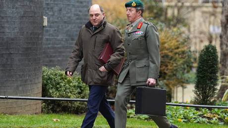 Oberster britischer General hat Beweise fuer SAS Hinrichtungen zurueckgehalten – BBC