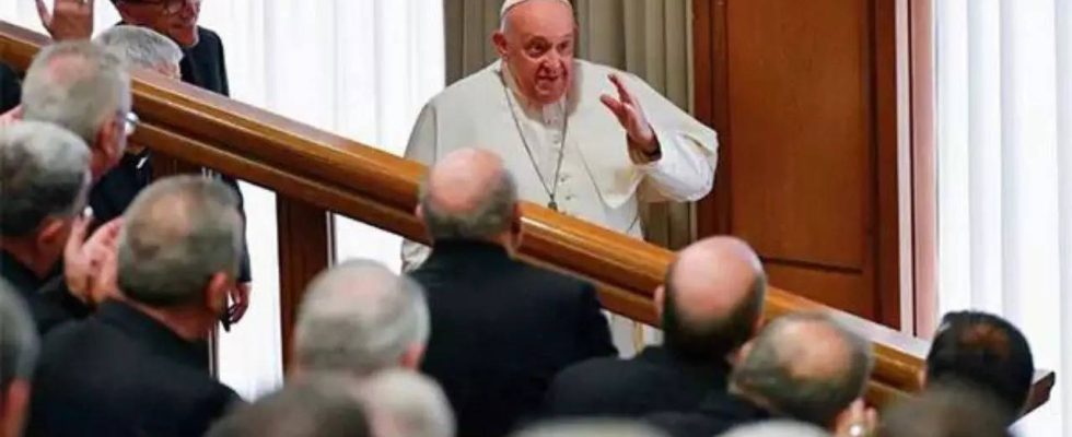 Papst Franziskus verpasst die COP28 Veranstaltung in Dubai aus gesundheitlichen Gruenden