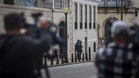 Polizei durchsucht Villa des portugiesischen Premierministers – World