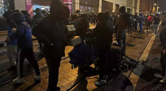 Rauchen Dublin erwacht nach einer Nacht voller Unruhen mit gepluenderten
