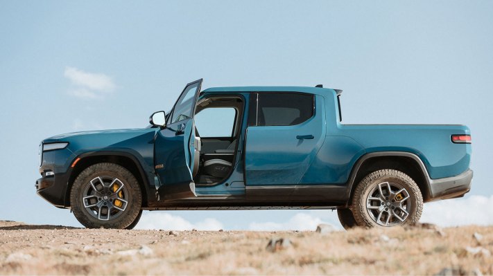 Rivian startet Leasingprogramm fuer seinen vollelektrischen Pickup R1T in 14