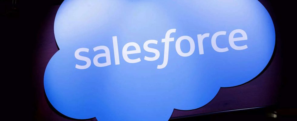 Salesforce CEO bietet Jobs fuer diejenigen an die OpenAI verlassen Hier