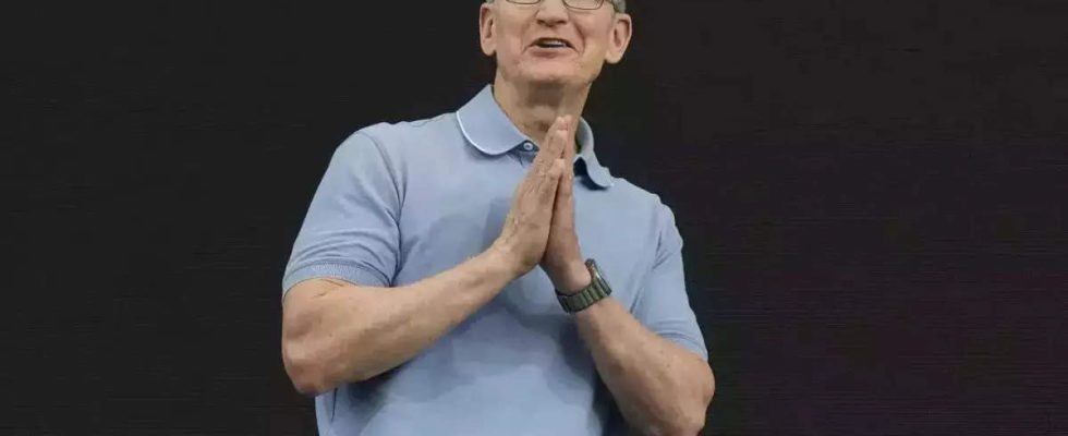 Tim Cook CEO von Apple uebermittelt Diwali Gruesse mit diesem Foto