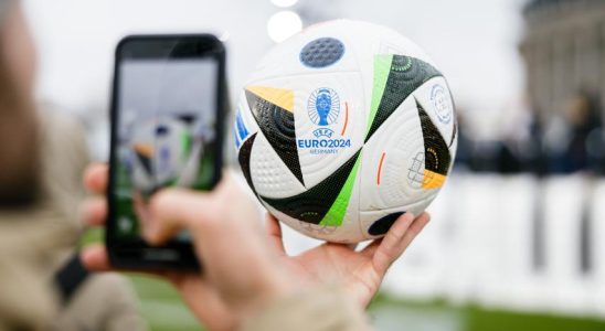 UEFA und adidas enthuellen Ball fuer die Europameisterschaft 2024 in