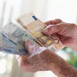 Weniger arbeiten kann Hunderte Euro bei der Rente einsparen