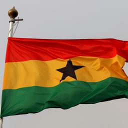 Wut in Ghana als 300 Jahre alter Baum mit Heilkraeften