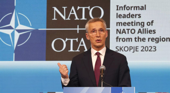 Yoga Der Kreml sagt dass der Wunsch der Nato nach