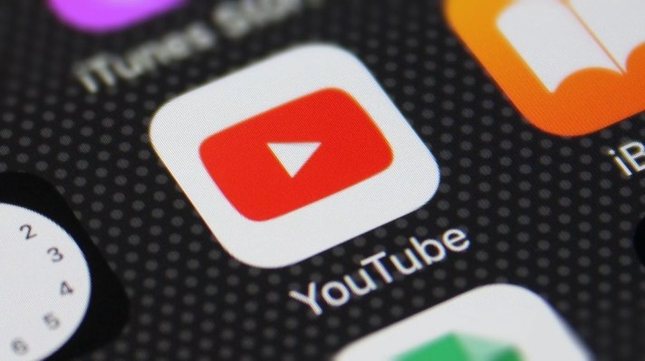YouTube erlaubt jetzt die Monetarisierung von Videos mit stillender Nacktheit