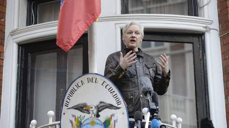 Besucher von Julian Assange gaben gruenes Licht CIA zu verklagen