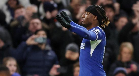 City uebersteht Everton unbeschadet Madueke beschert Chelsea einen willkommenen Sieg