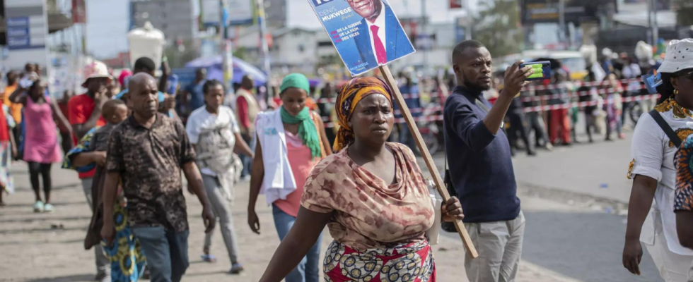 DR Kongo Wahllokale in der Demokratischen Republik Kongo werden inmitten