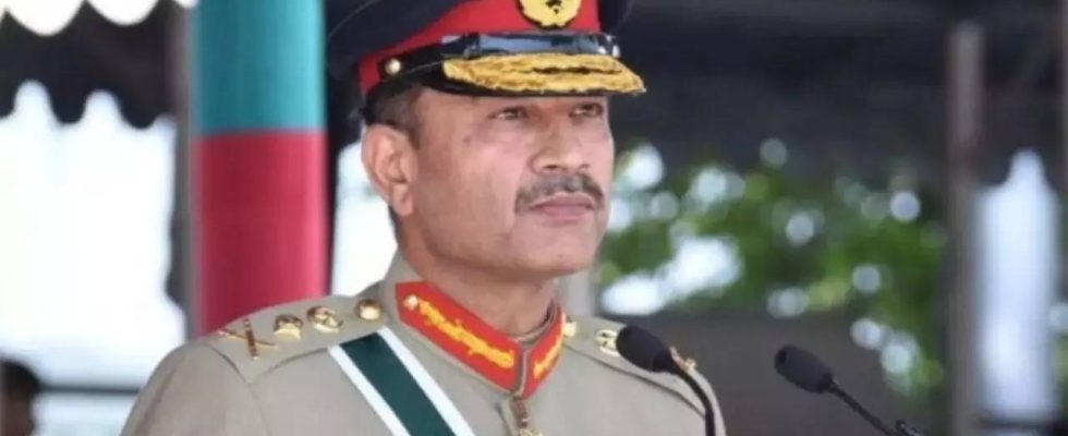 Der Chef der pakistanischen Armee General Munir reist zu seiner